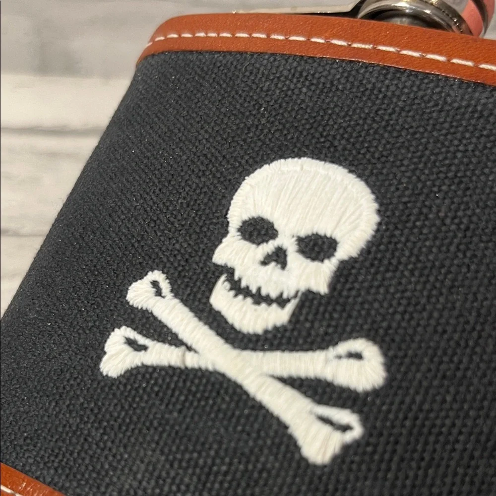 JT Spencer Black Skull & Crossbones Hip Flask with Brown Trim liquor